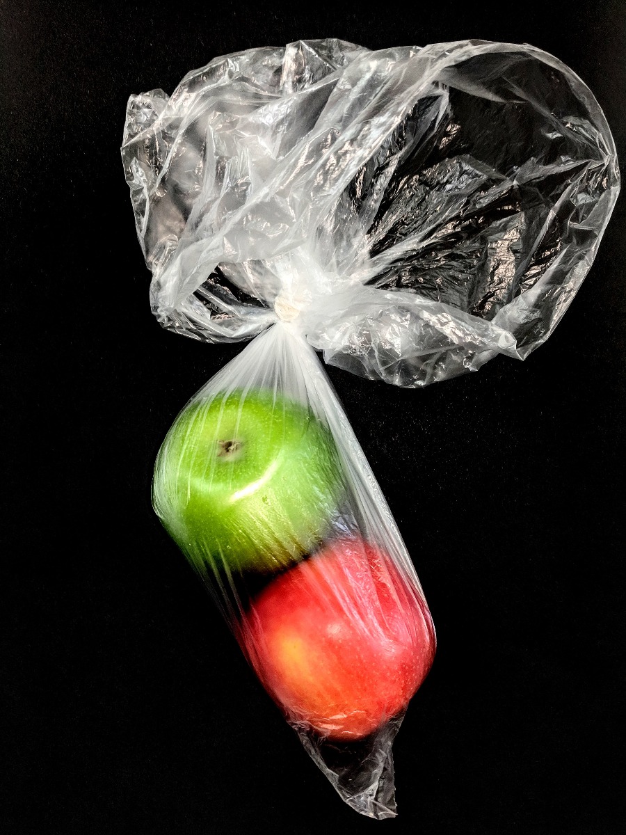 apples_in_plastic_bag